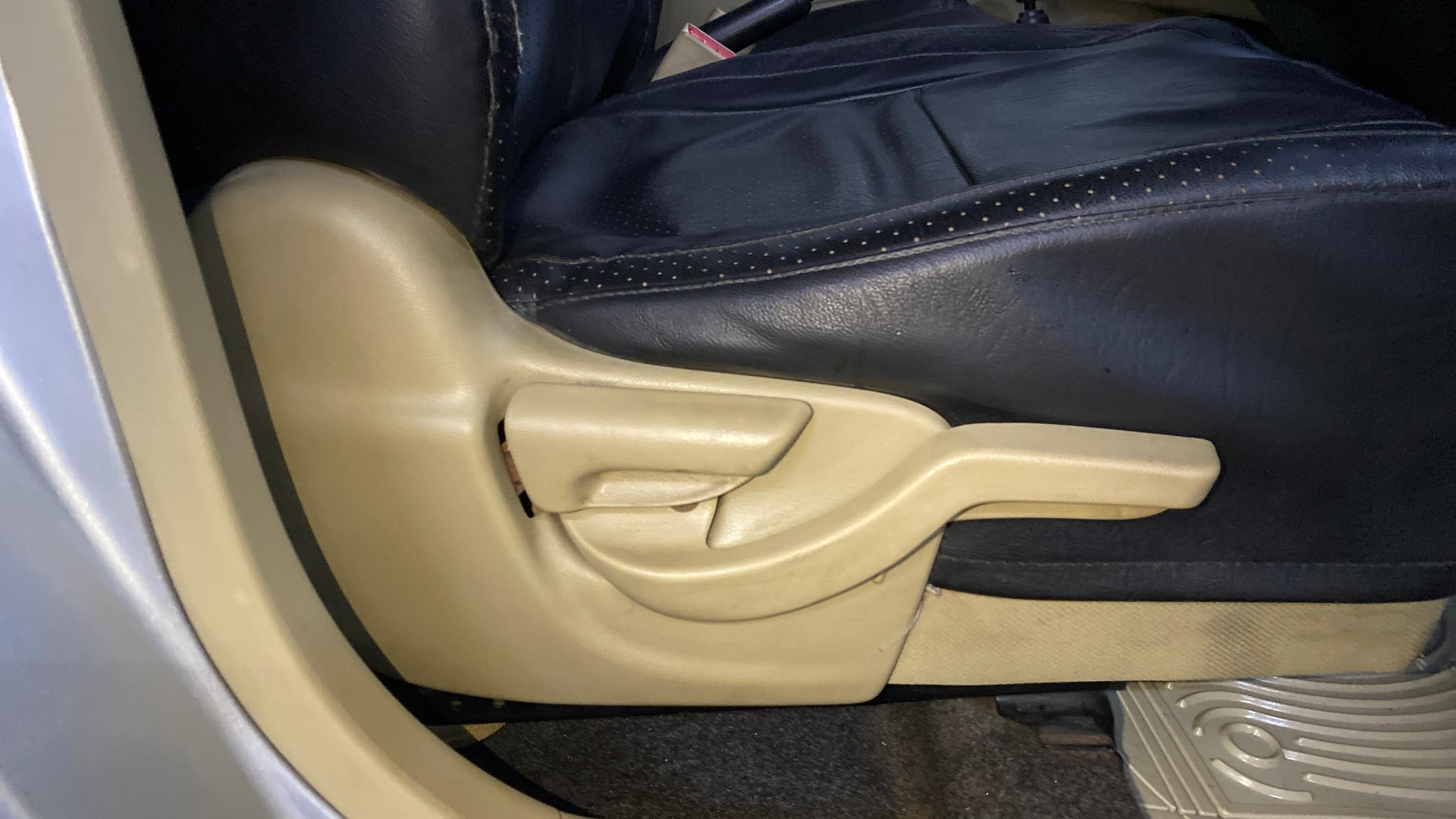 View 2014 Honda Brio S MT Petrol Image 18 Used 2014 Honda Brio S MT Petrol Image 18