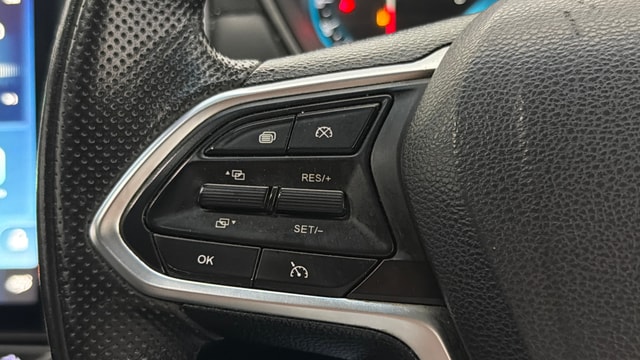 View MG Hector Image 3 Used MG Hector Image 3