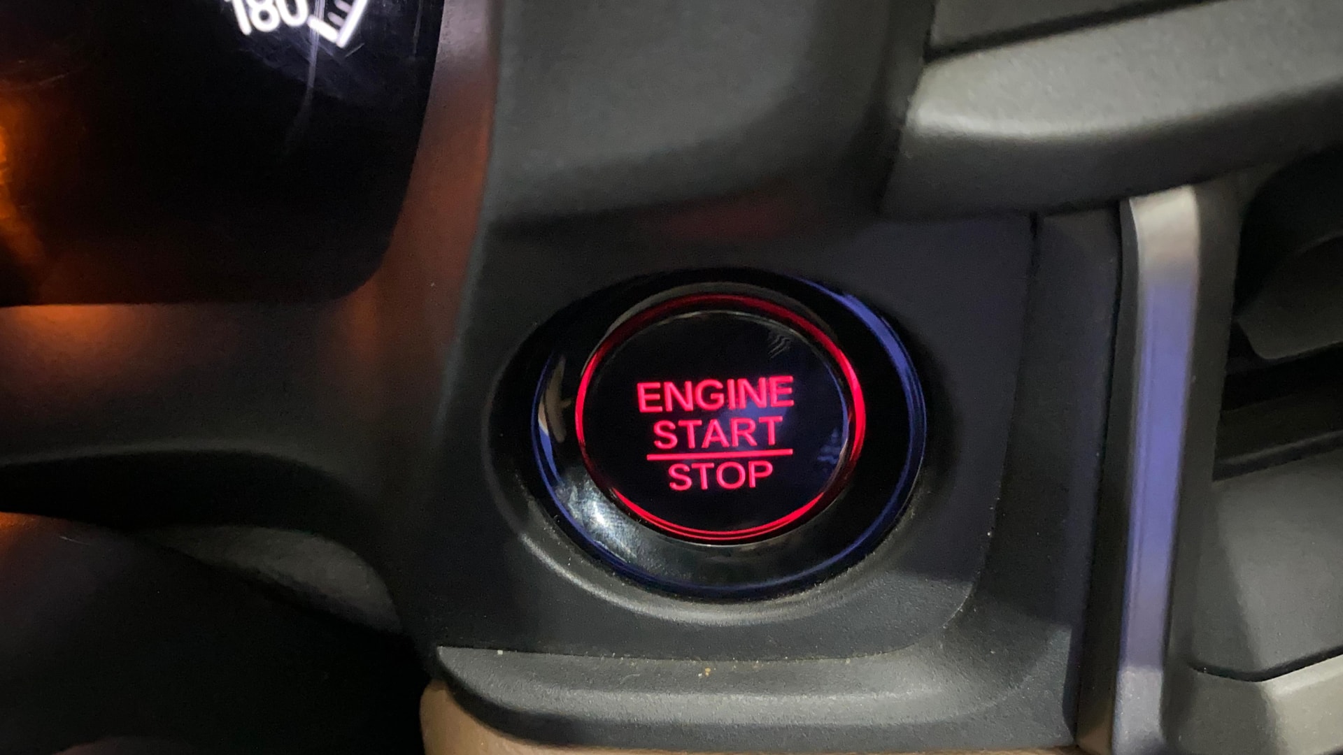 View 2024 Honda Elevate ZX Image 36 Used 2024 Honda Elevate ZX Image 36