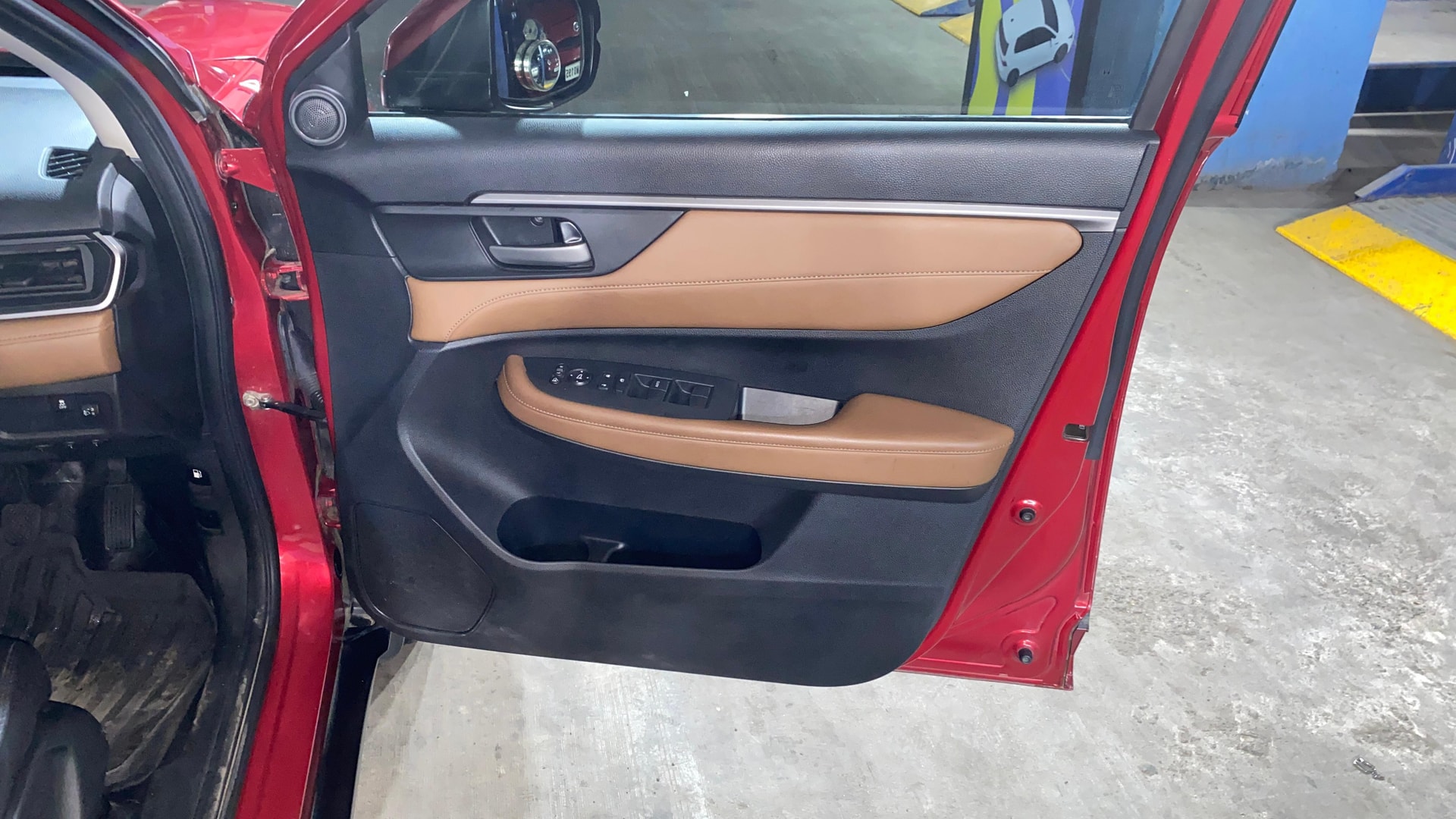 View 2024 Honda Elevate ZX Image 35 Used 2024 Honda Elevate ZX Image 35