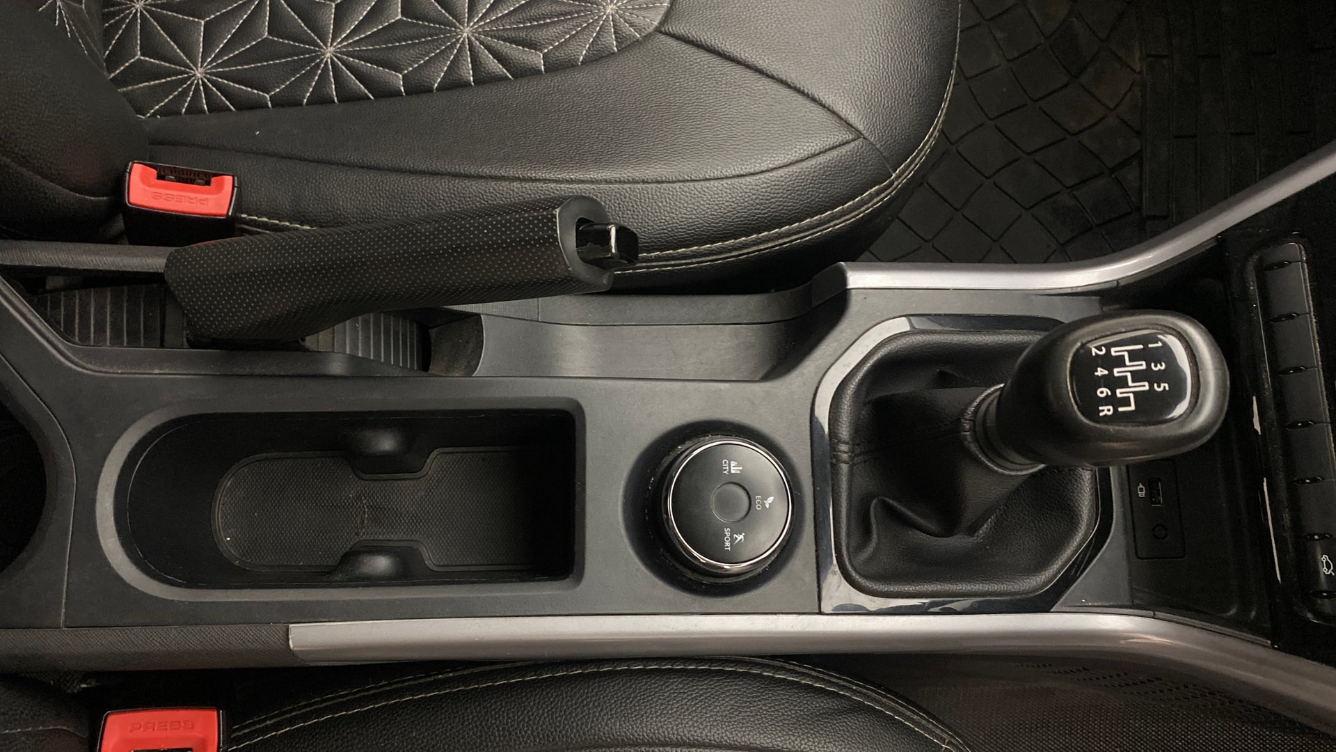 View 2023 Tata Nexon Revotron XE Image 39 Used 2023 Tata Nexon Revotron XE Image 39