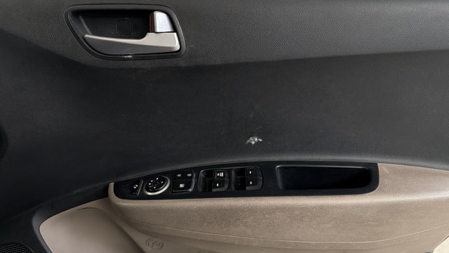 View Hyundai Grand i10 Image 33 Used Hyundai Grand i10 Image 33