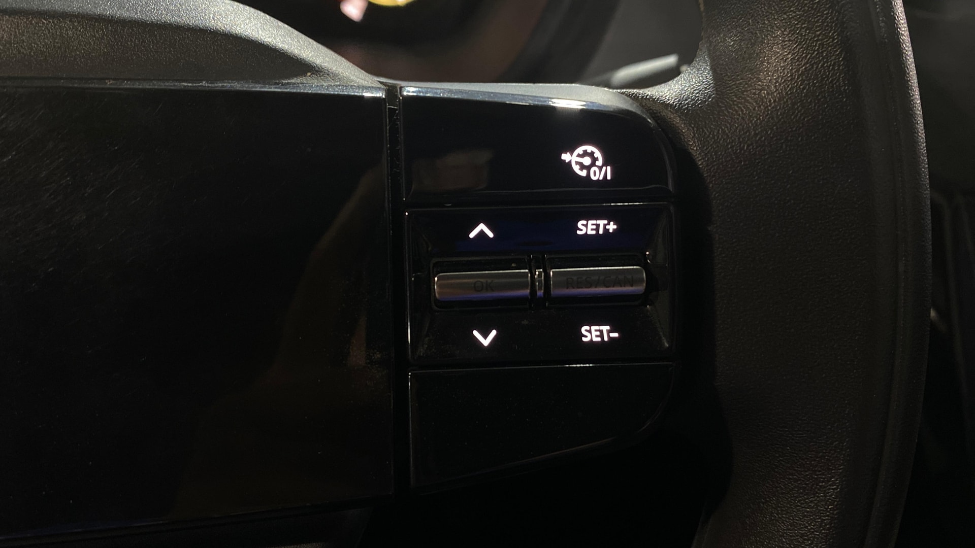 View 2025 Tata Nexon Revotron XE Image 3 Used 2025 Tata Nexon Revotron XE Image 3