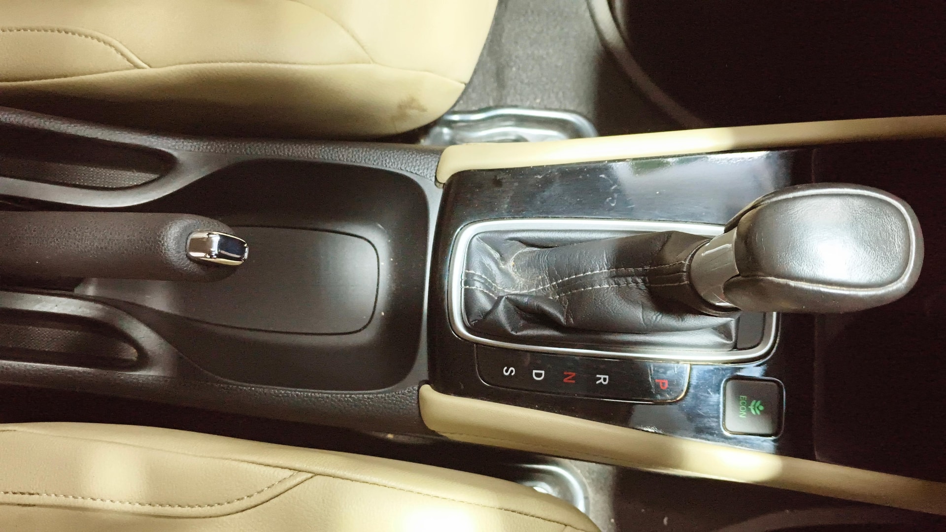 View 2022 Honda City ZX CVT Image 42 Used 2022 Honda City ZX CVT Image 42