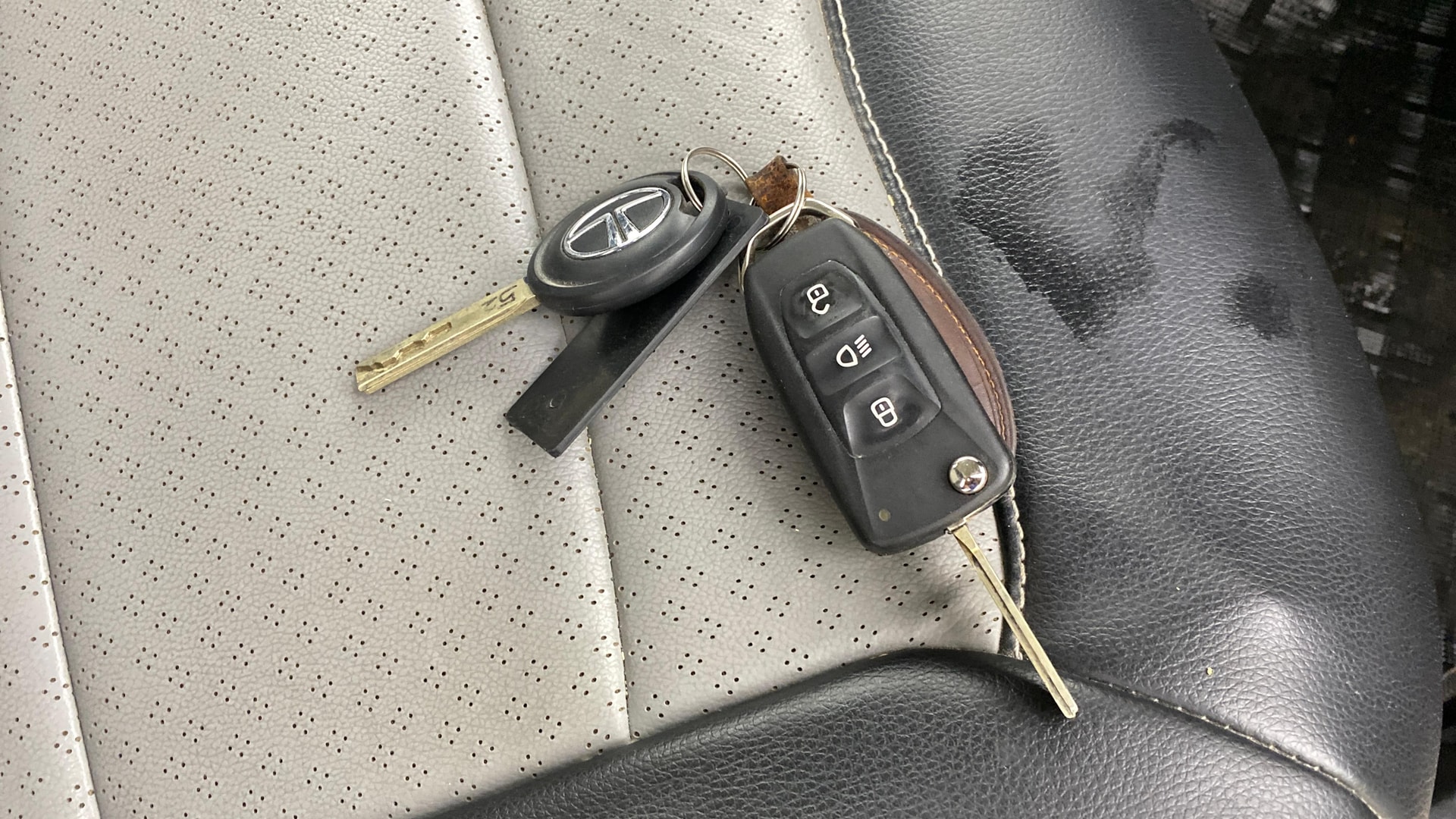 Used 2022 Tata Tiago Used 2022 Tata Tiago