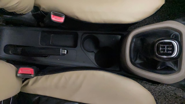 View Hyundai Grand i10 Image 37 Used Hyundai Grand i10 Image 37