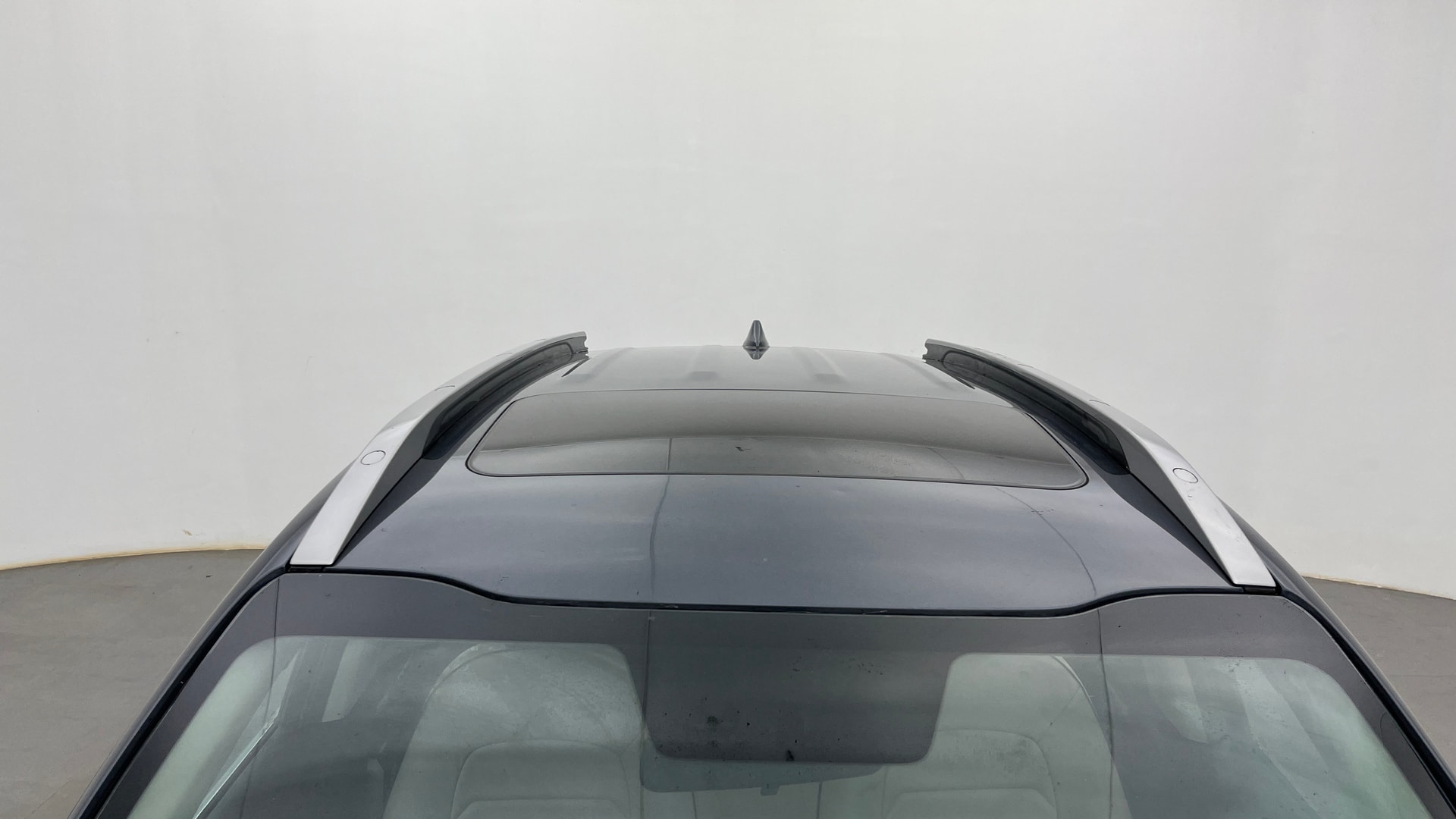View 2021 Kia Sonet HTX Diesel Image 34 Used 2021 Kia Sonet HTX Diesel Image 34