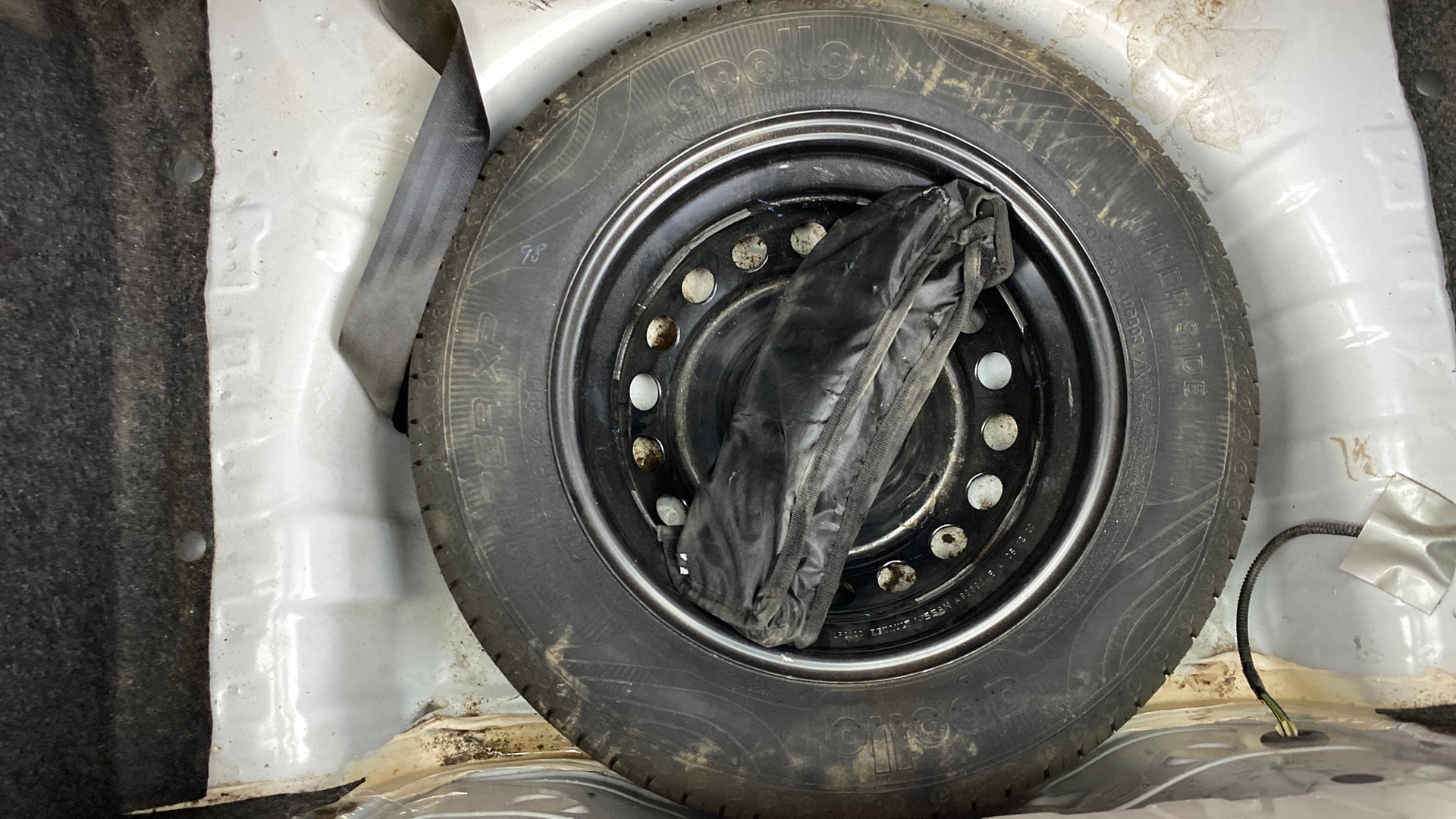View 2021 Datsun Redi GO A Image 15 Used 2021 Datsun Redi GO A Image 15