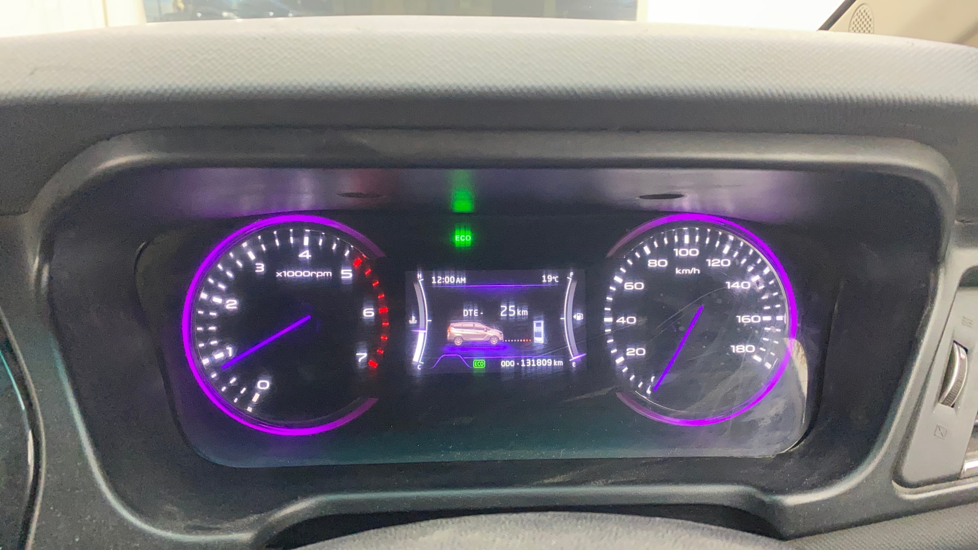 View 2019 Mahindra Marazzo M8 7-Seater Image 20 Used 2019 Mahindra Marazzo M8 7-Seater Image 20