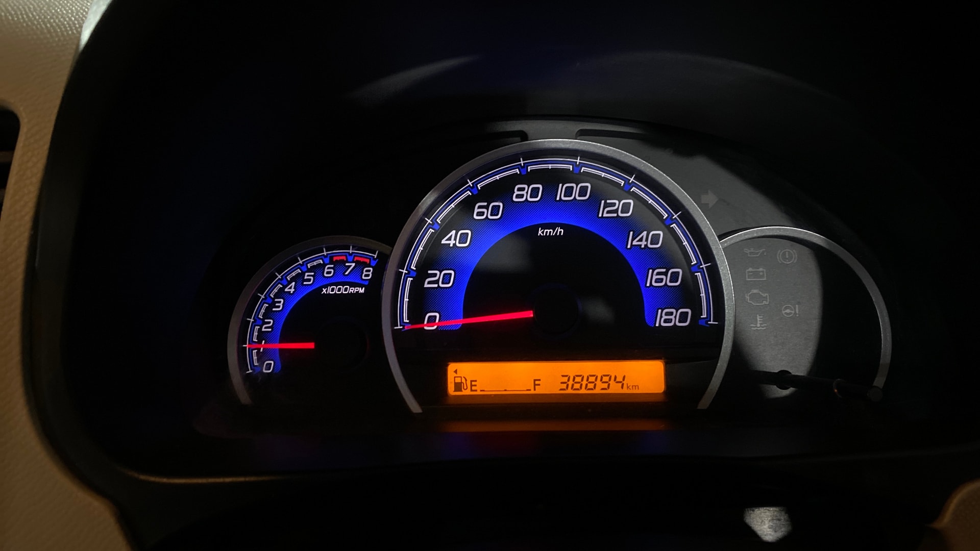 View 2018 Maruti Suzuki 1000 Base Variant Image 33 Used 2018 Maruti Suzuki 1000 Base Variant Image 33