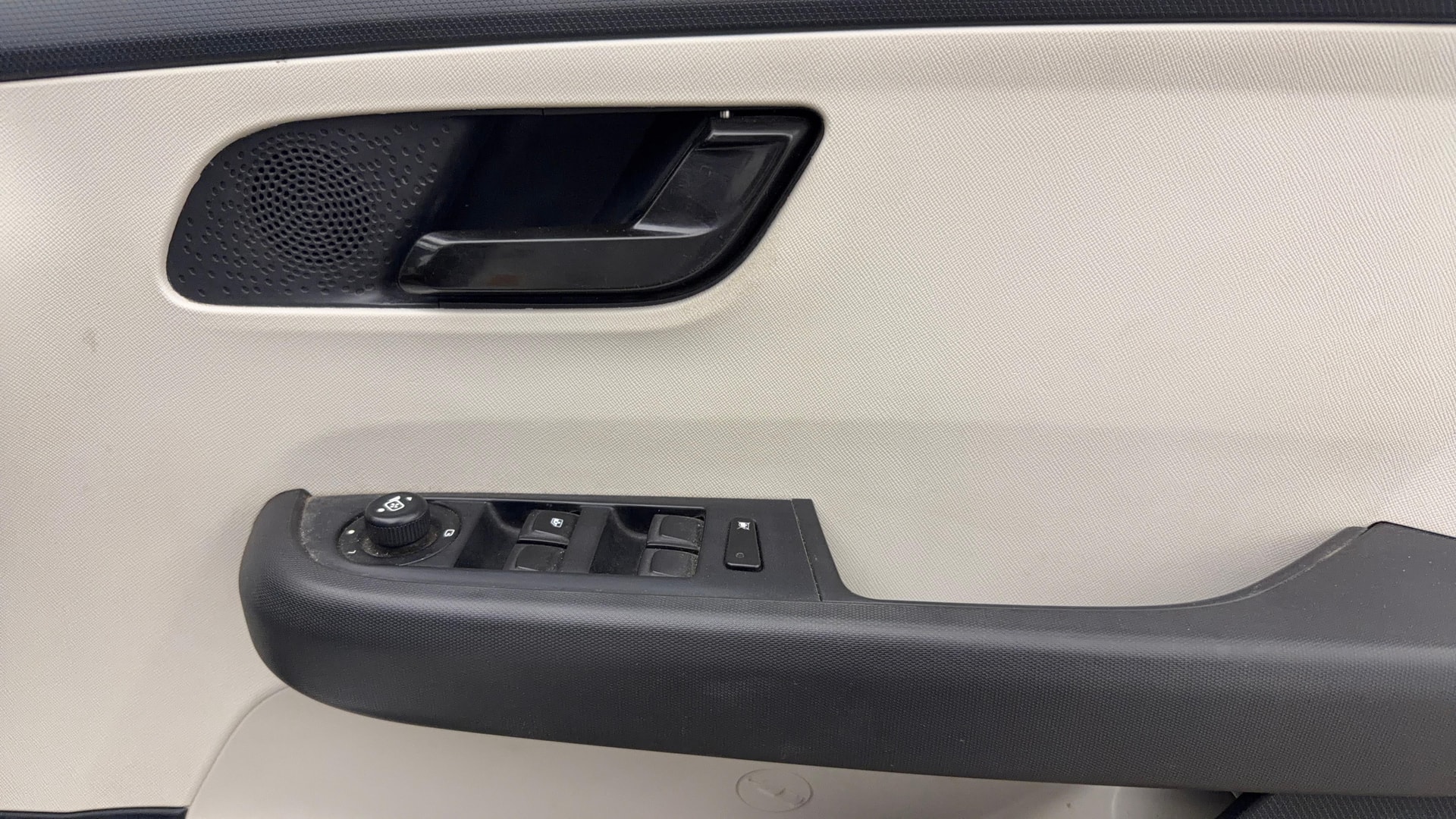 Used 2023 Tata Altroz Used 2023 Tata Altroz