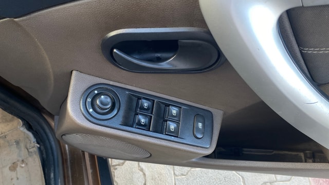 View Renault Duster Image 32 Used Renault Duster Image 32
