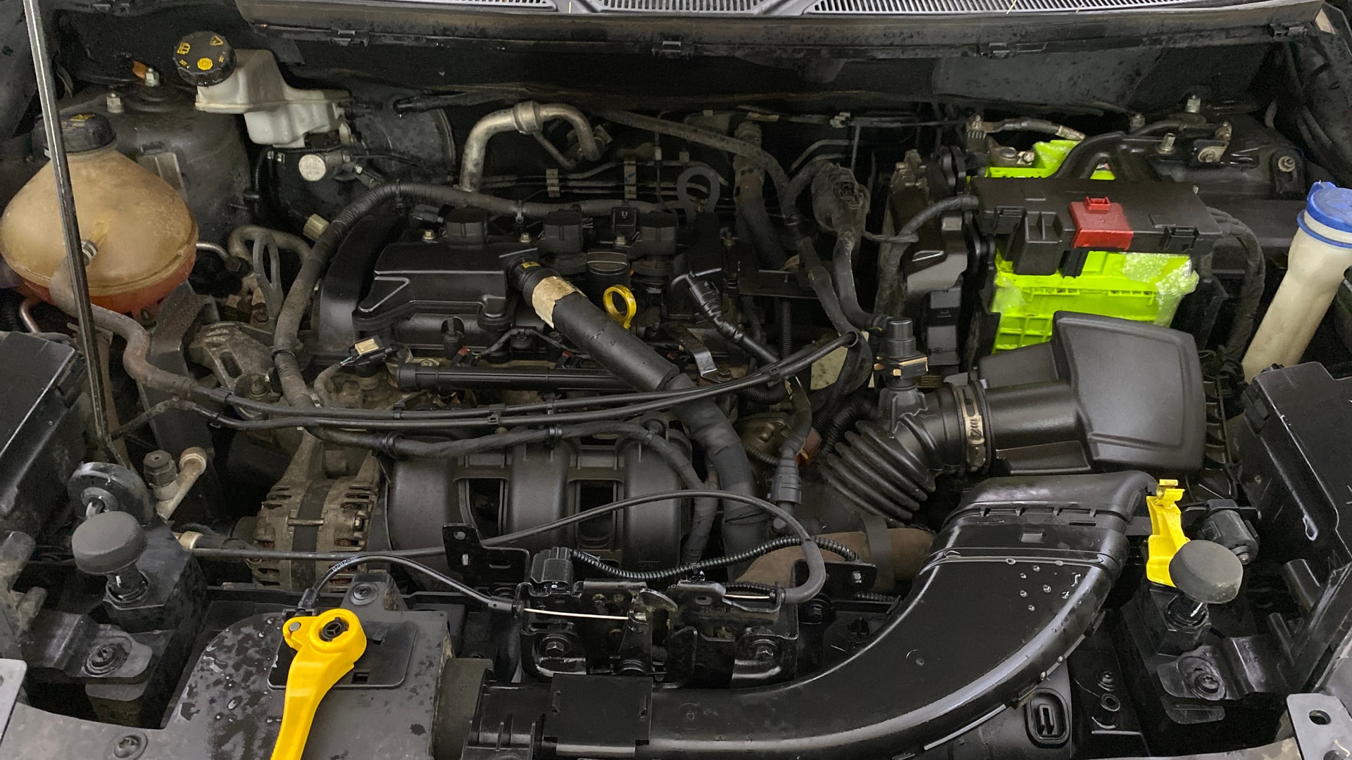 View 2021 Ford EcoSport 1.5 TDCi Diesel Ambiente BS IV Image 43 Used 2021 Ford EcoSport 1.5 TDCi Diesel Ambiente BS IV Image 43