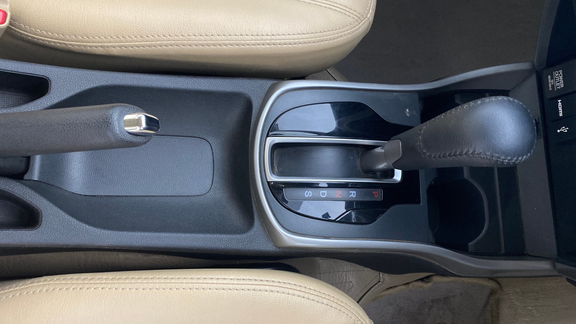 View 2019 Honda City ZX MT Diesel Anniversary Edition Image 41 Used 2019 Honda City ZX MT Diesel Anniversary Edition Image 41