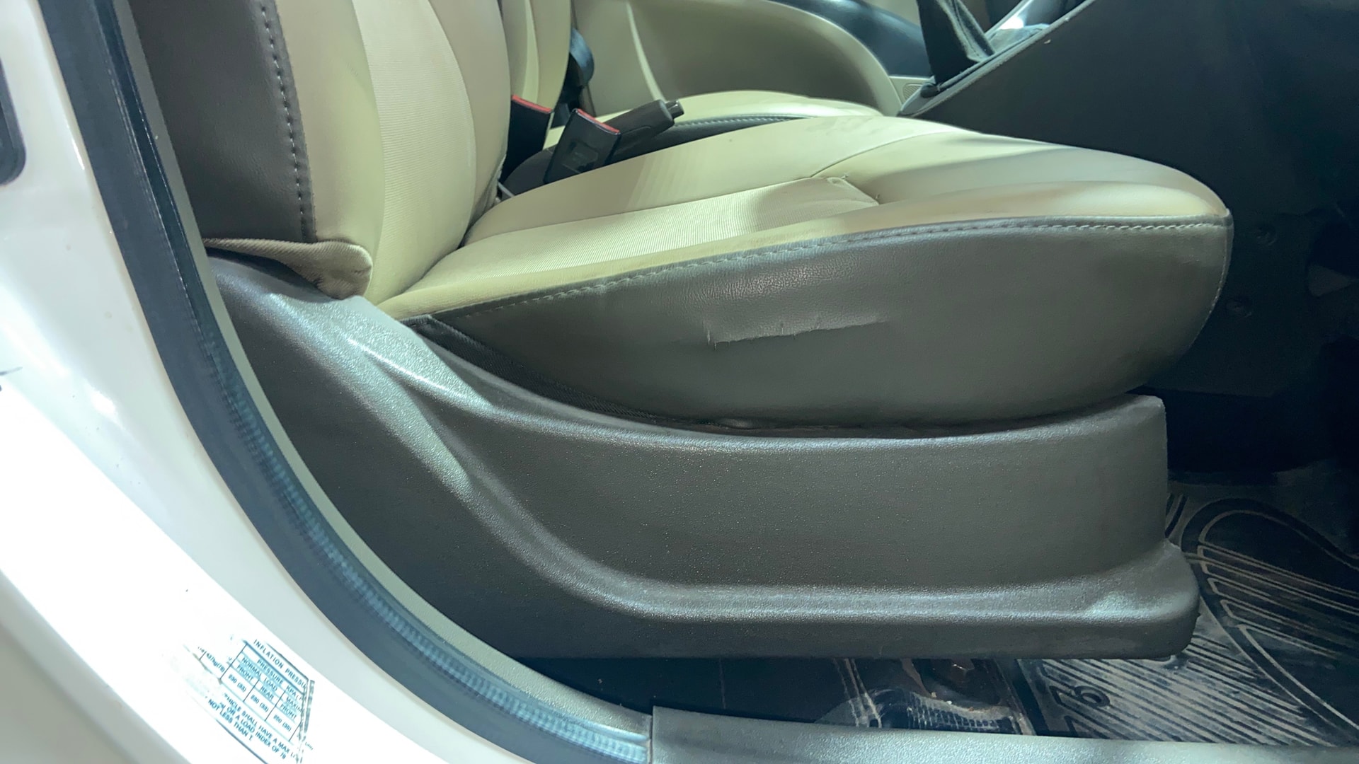 View 2015 Hyundai i10 1.1 Magna Image 18 Used 2015 Hyundai i10 1.1 Magna Image 18