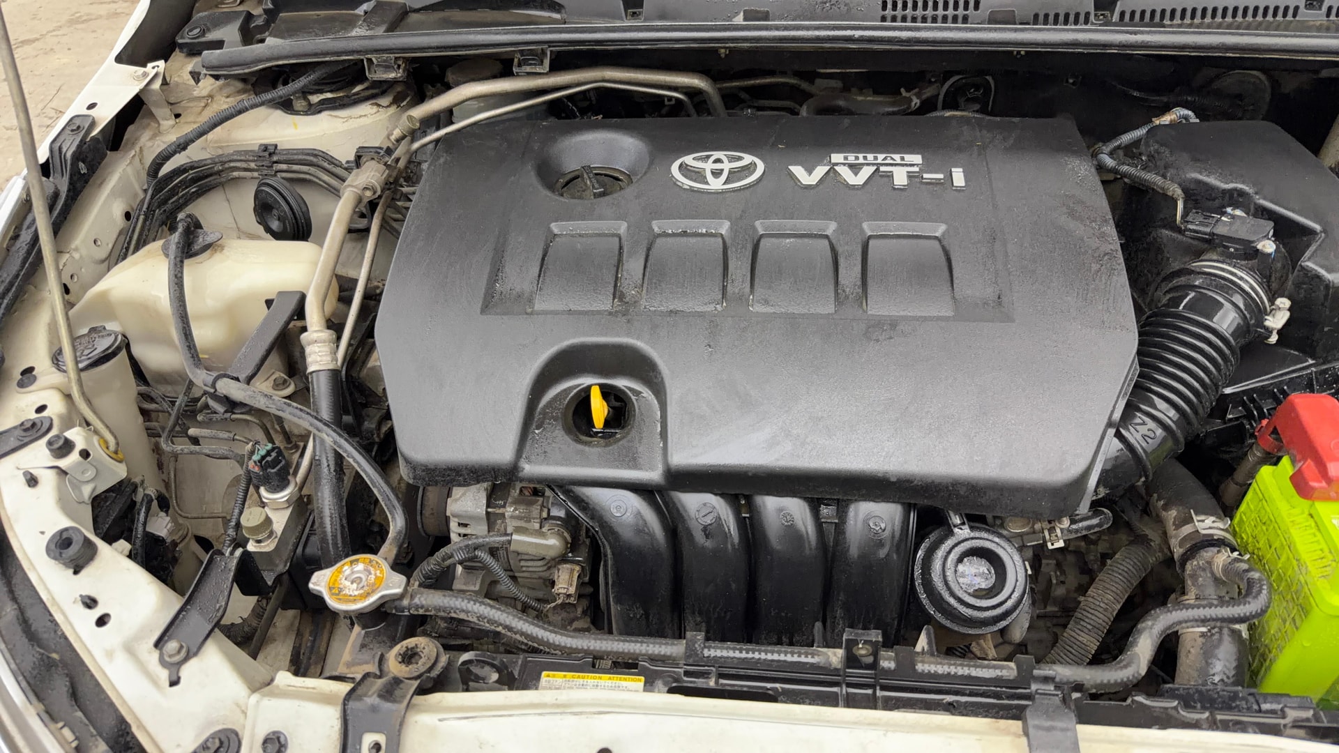 View 2015 Toyota Corolla Altis 1.8 G Image 3 Used 2015 Toyota Corolla Altis 1.8 G Image 3