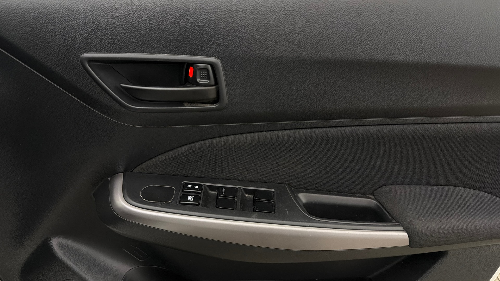 View 2022 Maruti Suzuki 1000 Base Variant Image 32 Used 2022 Maruti Suzuki 1000 Base Variant Image 32