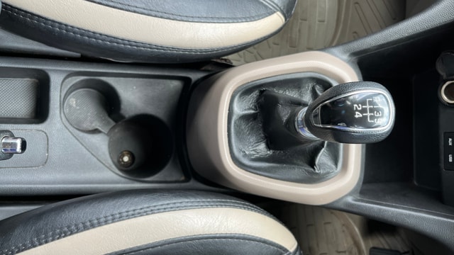 View Hyundai Grand i10 Image 37 Used Hyundai Grand i10 Image 37