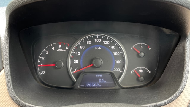 View Hyundai Grand i10 Image 33 Used Hyundai Grand i10 Image 33