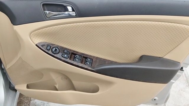 View Hyundai Fluidic Verna Image 33 Used Hyundai Fluidic Verna Image 33