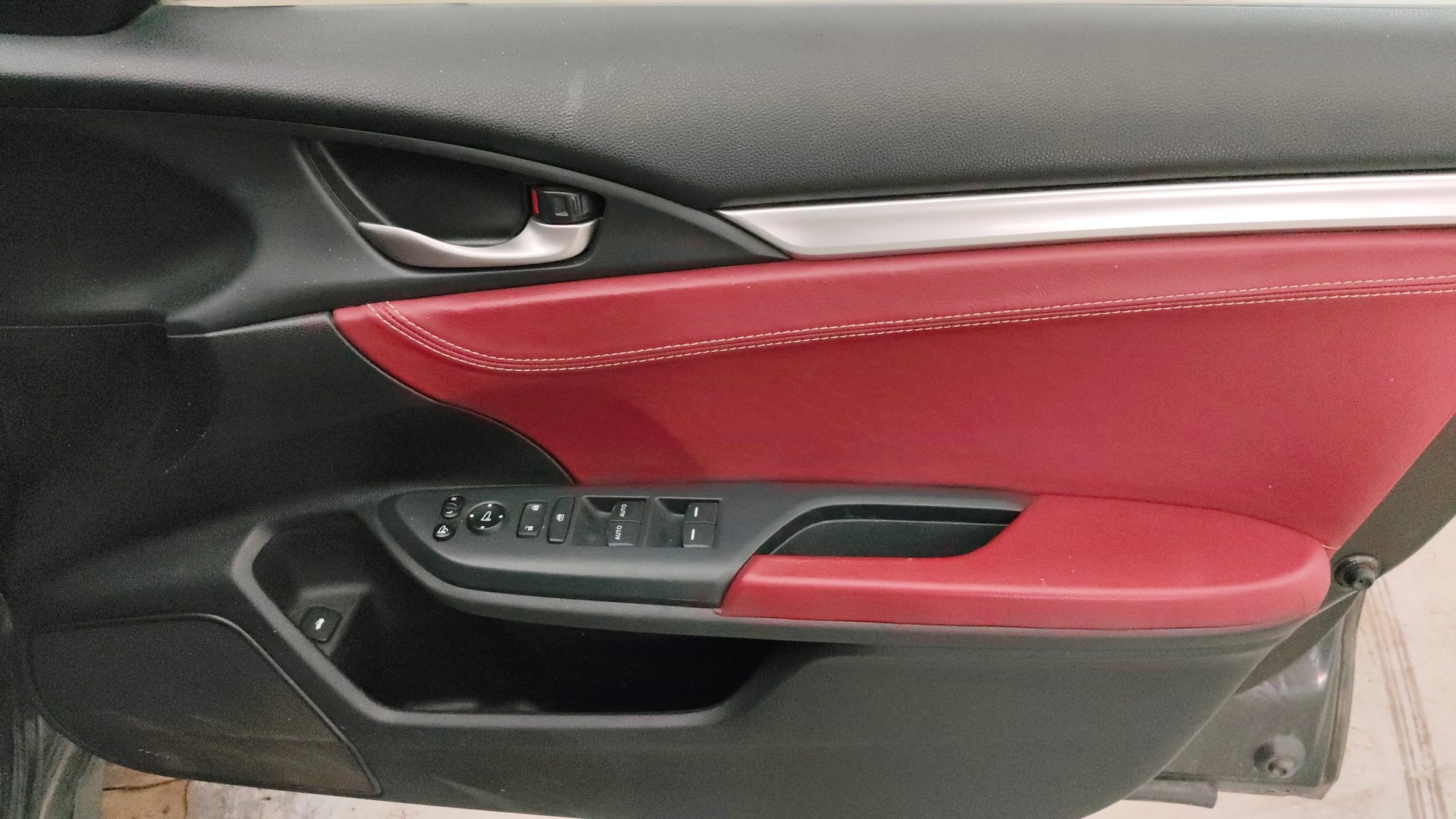 View 2019 Honda Civic Hybrid Image 33 Used 2019 Honda Civic Hybrid Image 33