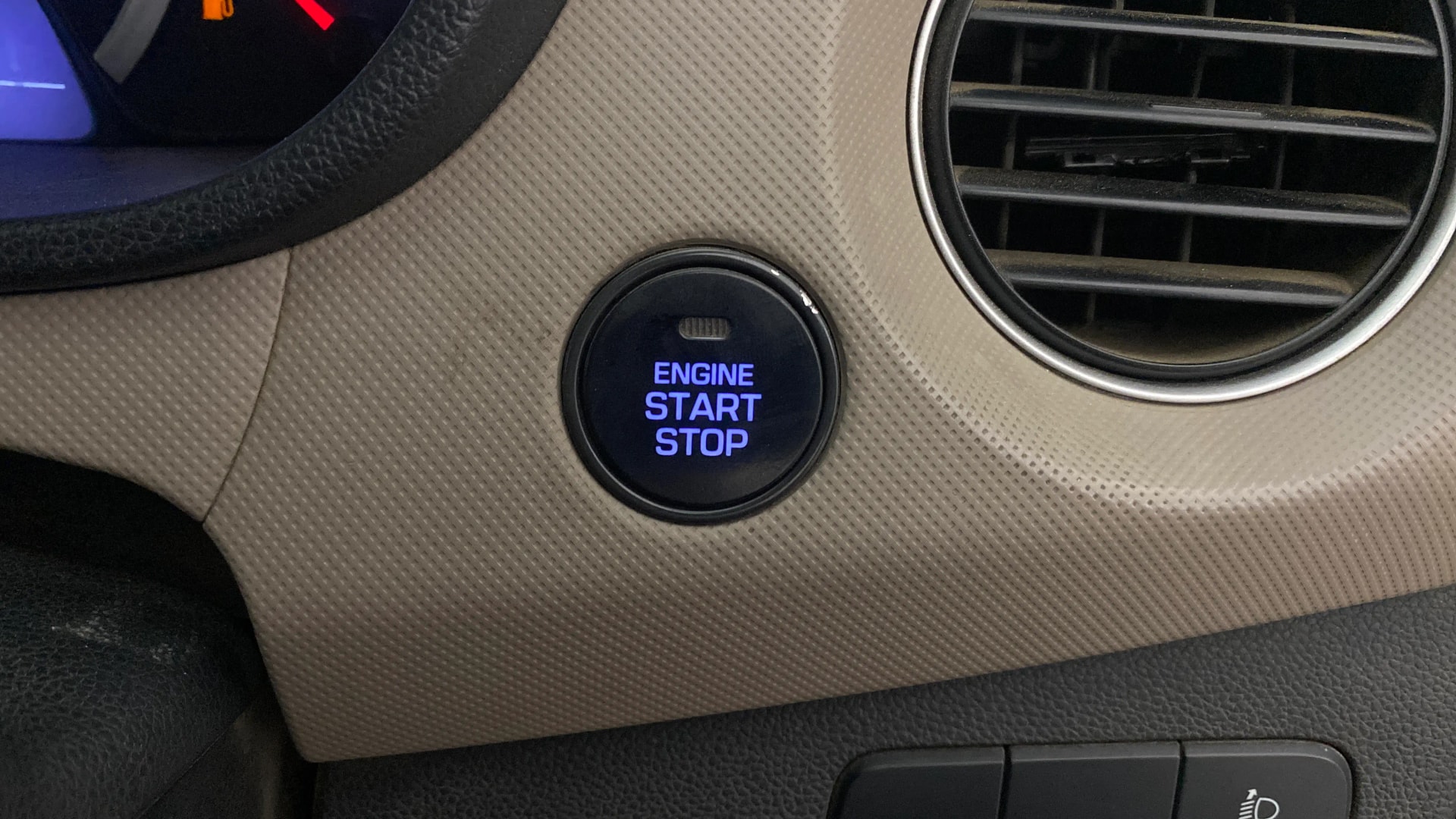 Used 2014 Hyundai Grand i10 Used 2014 Hyundai Grand i10