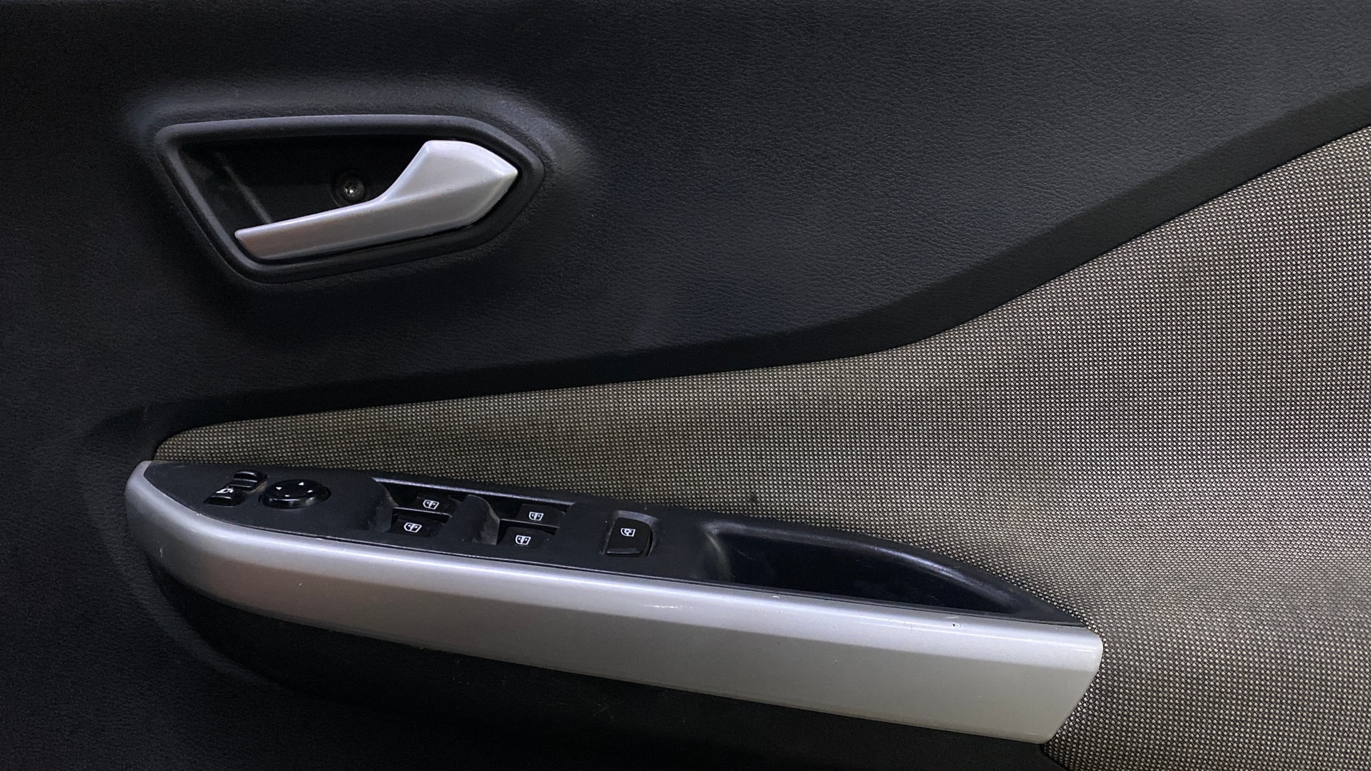 View 2021 Nissan Magnite XV Image 41 Used 2021 Nissan Magnite XV Image 41