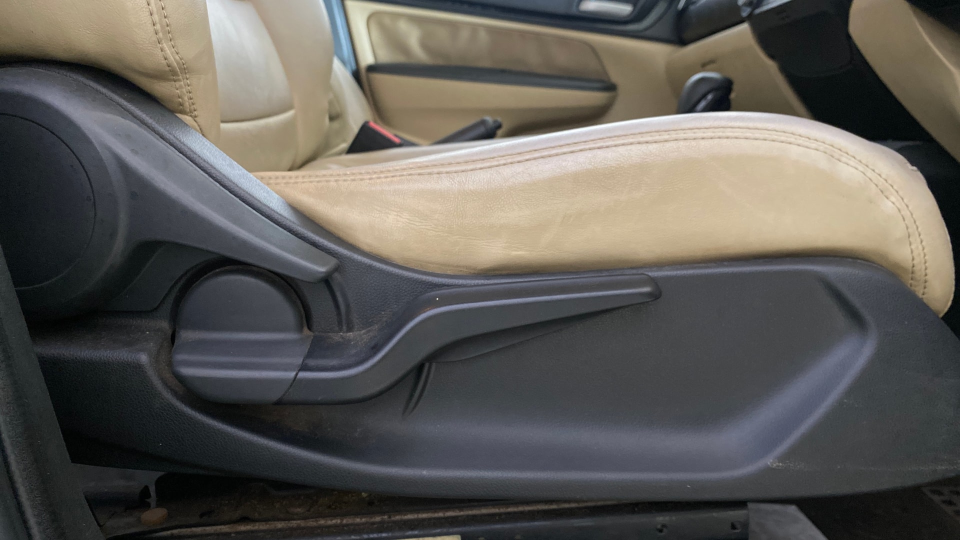 View 2019 Honda Amaze E MT Petrol BS IV Image 18 Used 2019 Honda Amaze E MT Petrol BS IV Image 18
