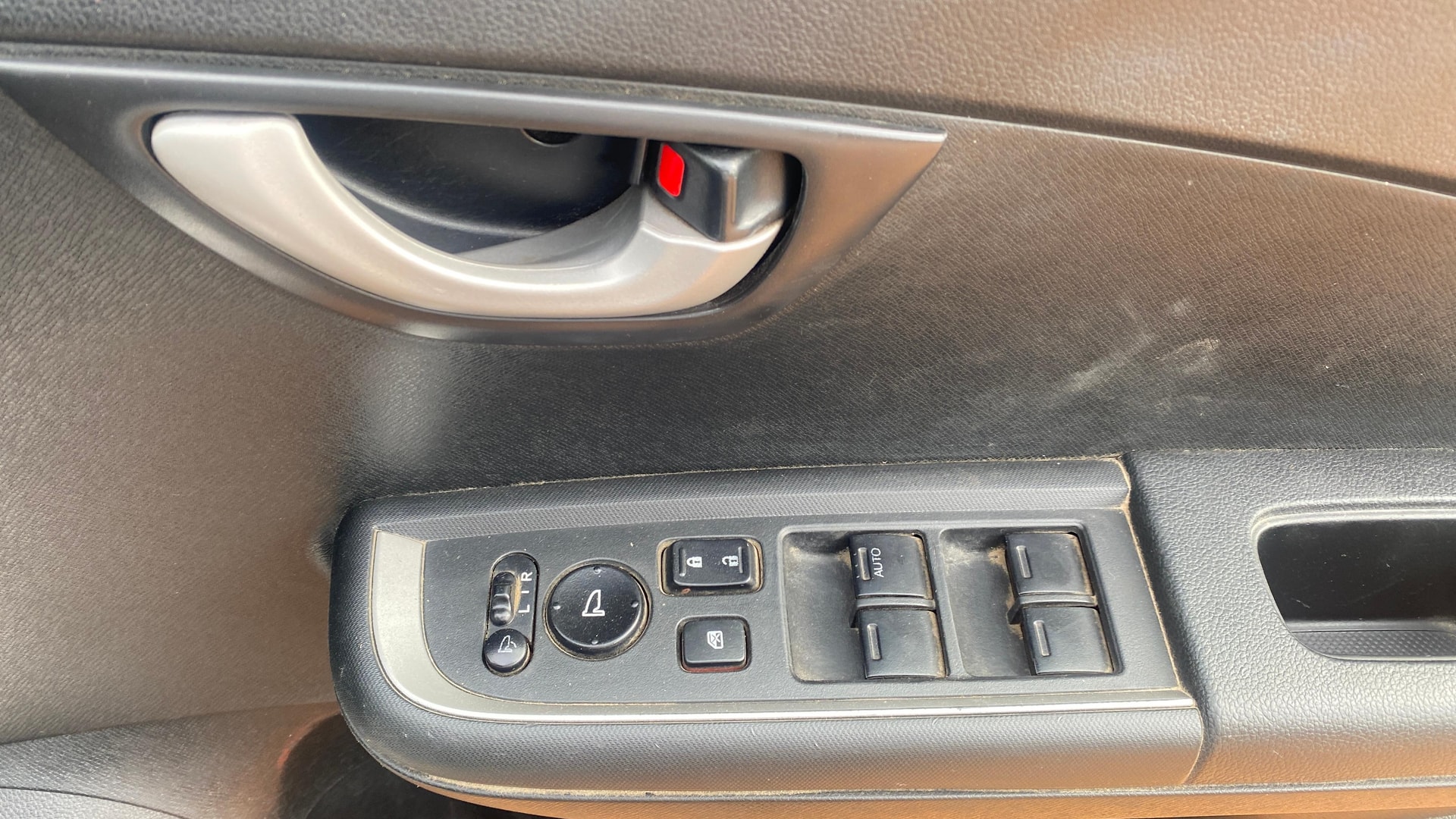 View 2017 Honda BR-V E Diesel Image 39 Used 2017 Honda BR-V E Diesel Image 39