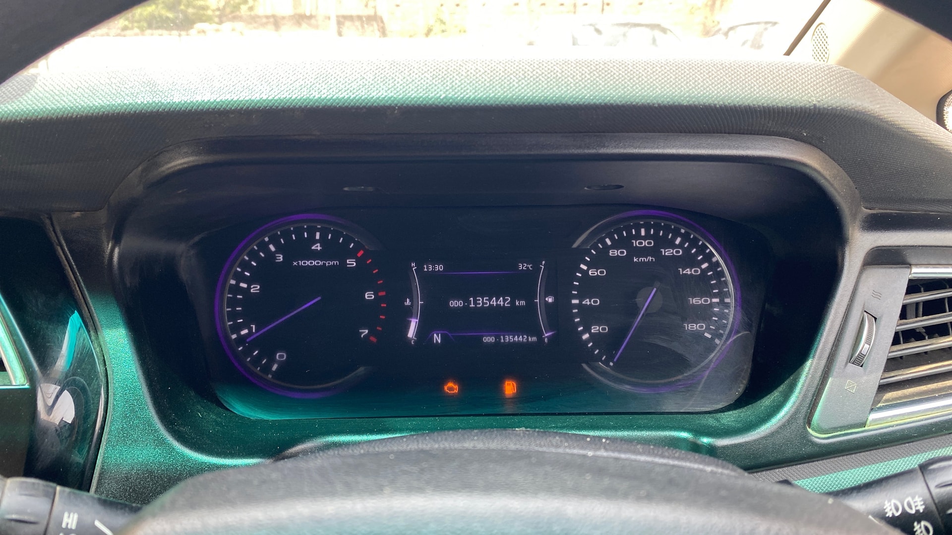View 2018 Mahindra Marazzo M8 7-Seater Image 22 Used 2018 Mahindra Marazzo M8 7-Seater Image 22
