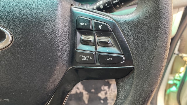 View Mahindra Marazzo Image 3 Used Mahindra Marazzo Image 3