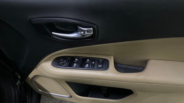 View Jeep Compass Image 33 Used Jeep Compass Image 33