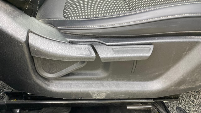 View Kia Carens Image 19 Used Kia Carens Image 19