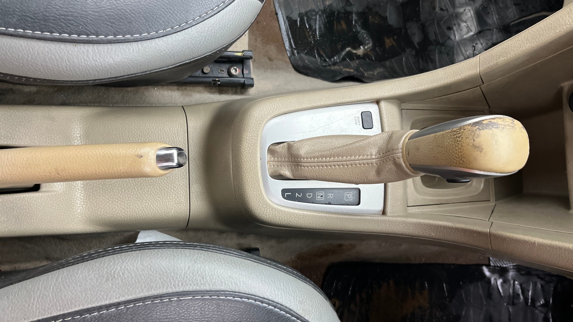 View 2013 Maruti Suzuki 1000 Base Variant Image 37 Used 2013 Maruti Suzuki 1000 Base Variant Image 37