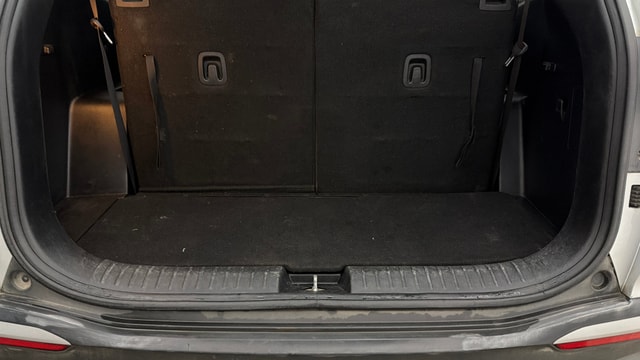 View Kia Carens Image 7 Used Kia Carens Image 7