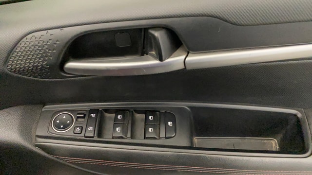 View Kia Sonet Image 35 Used Kia Sonet Image 35