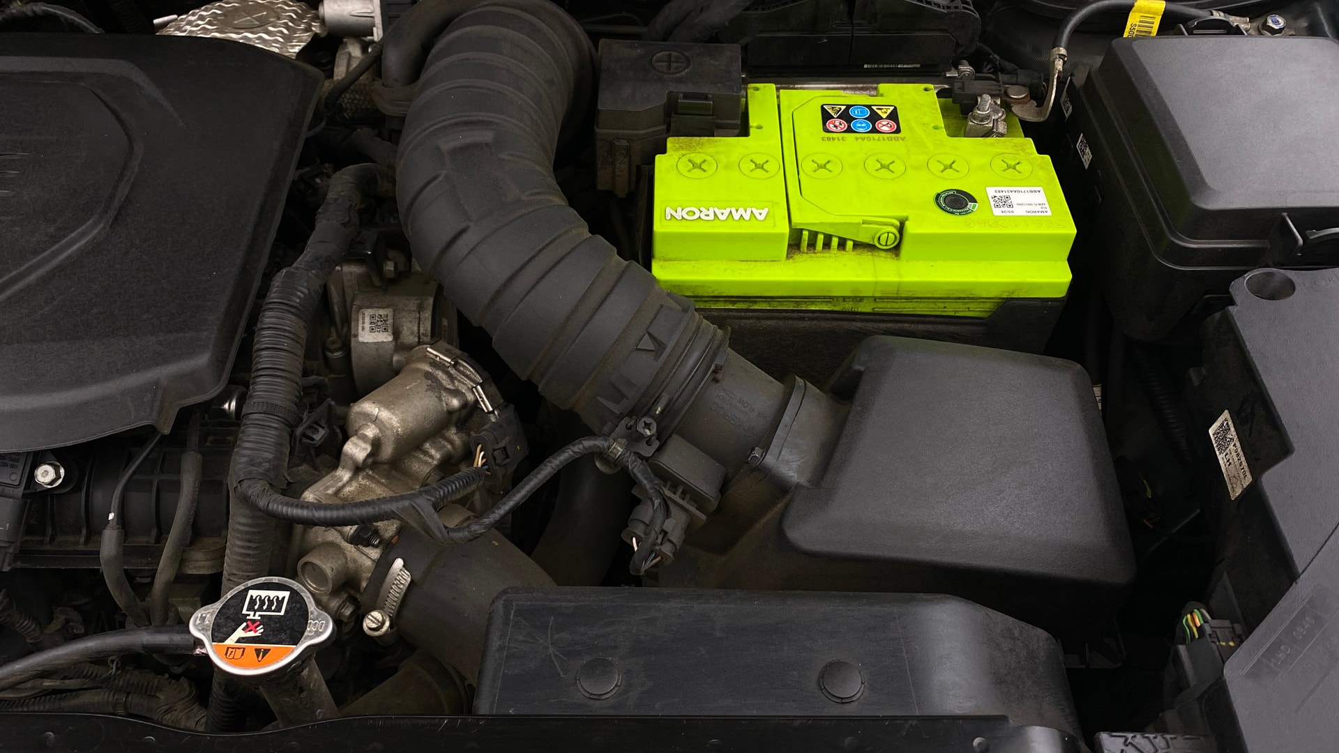 View 2024 Kia Sonet GTX Plus AT Diesel Image 14 Used 2024 Kia Sonet GTX Plus AT Diesel Image 14