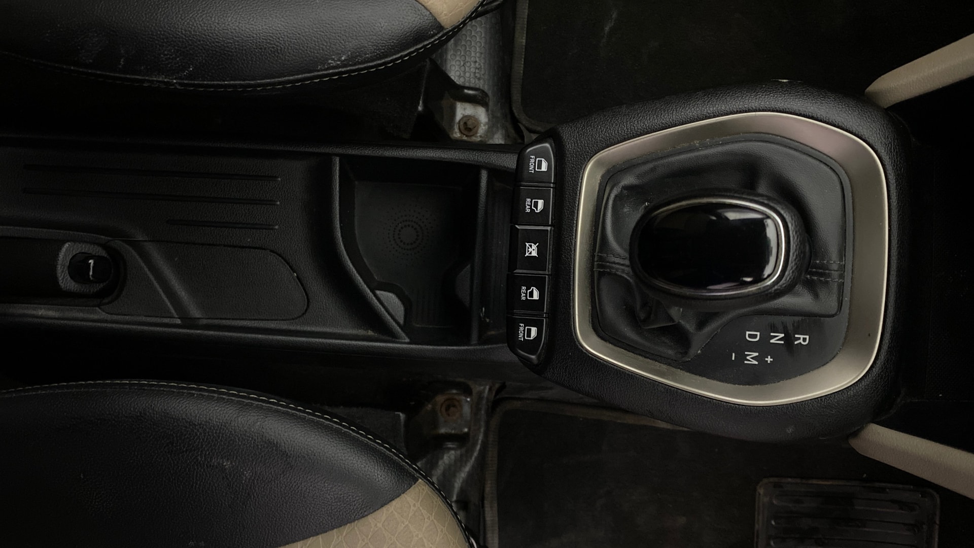 View 2019 Hyundai New Santro Sportz AMT Image 39 Used 2019 Hyundai New Santro Sportz AMT Image 39