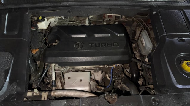 View MG Hector Image 46 Used MG Hector Image 46