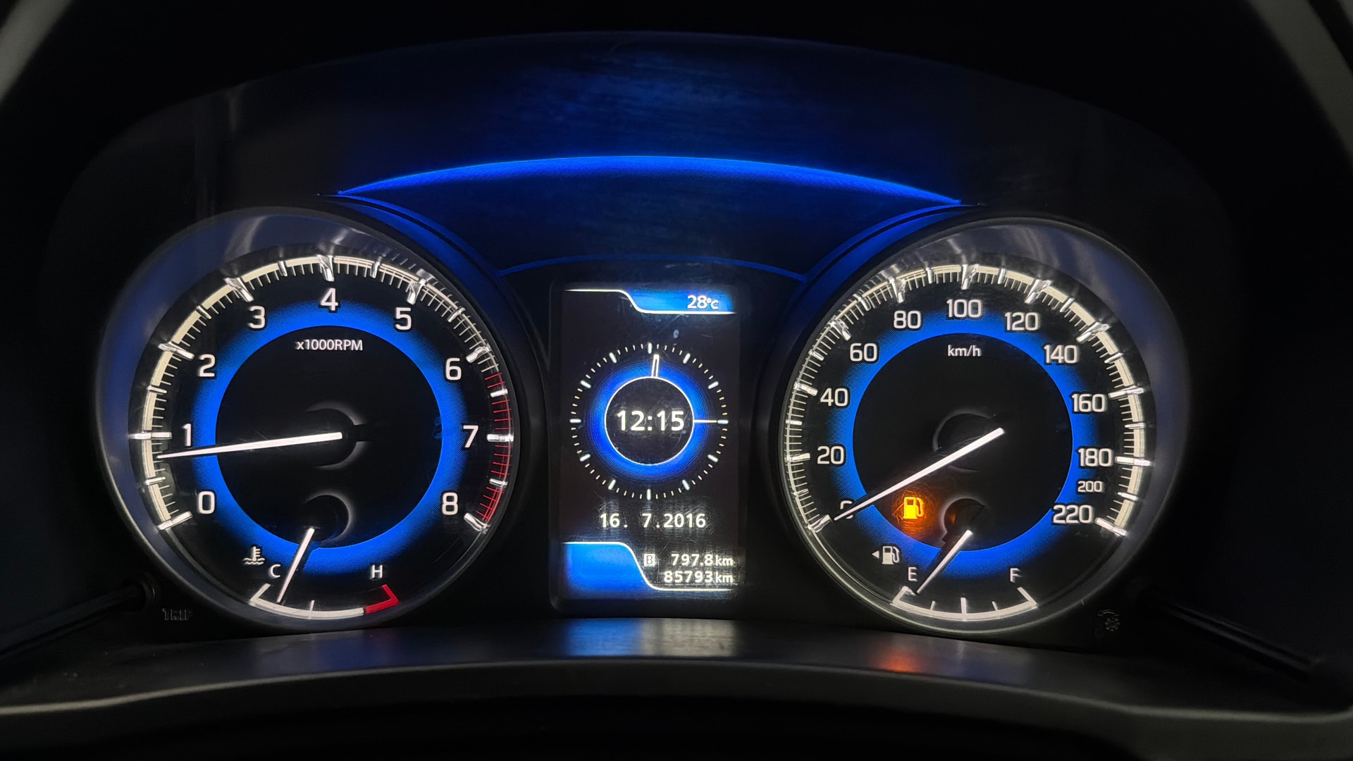 Used 2016 Maruti Suzuki 1000 Used 2016 Maruti Suzuki 1000