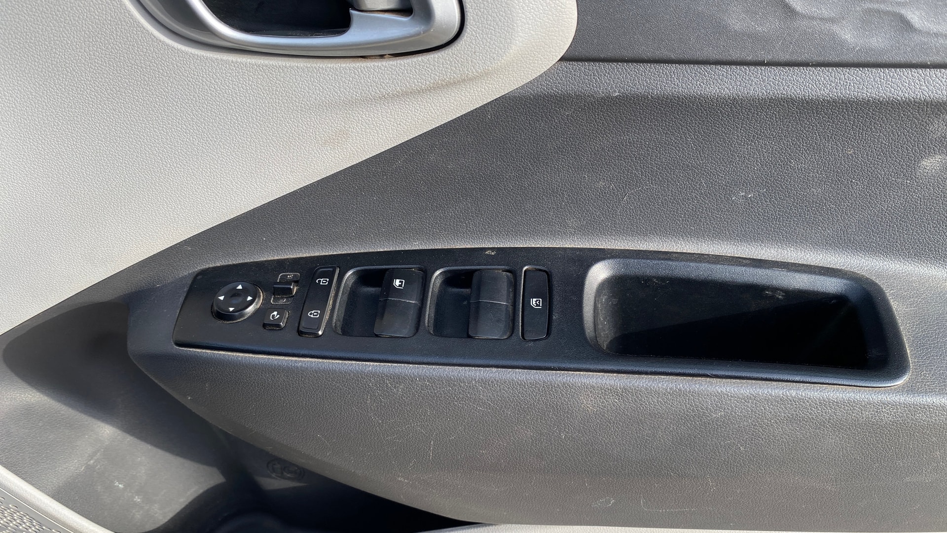 View 2022 Hyundai Grand i10 Nios Sportz CNG Image 34 Used 2022 Hyundai Grand i10 Nios Sportz CNG Image 34