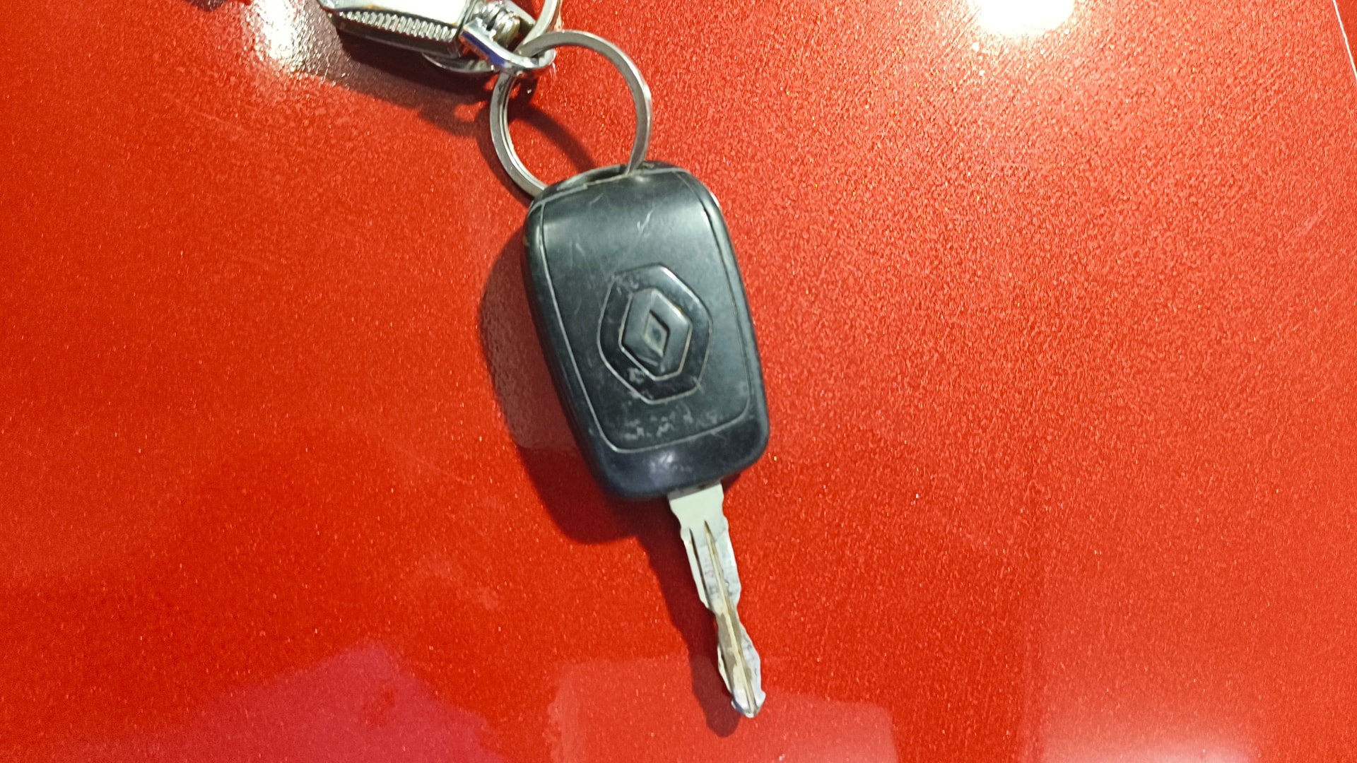View 2020 Renault Triber RXE Image 28 Used 2020 Renault Triber RXE Image 28