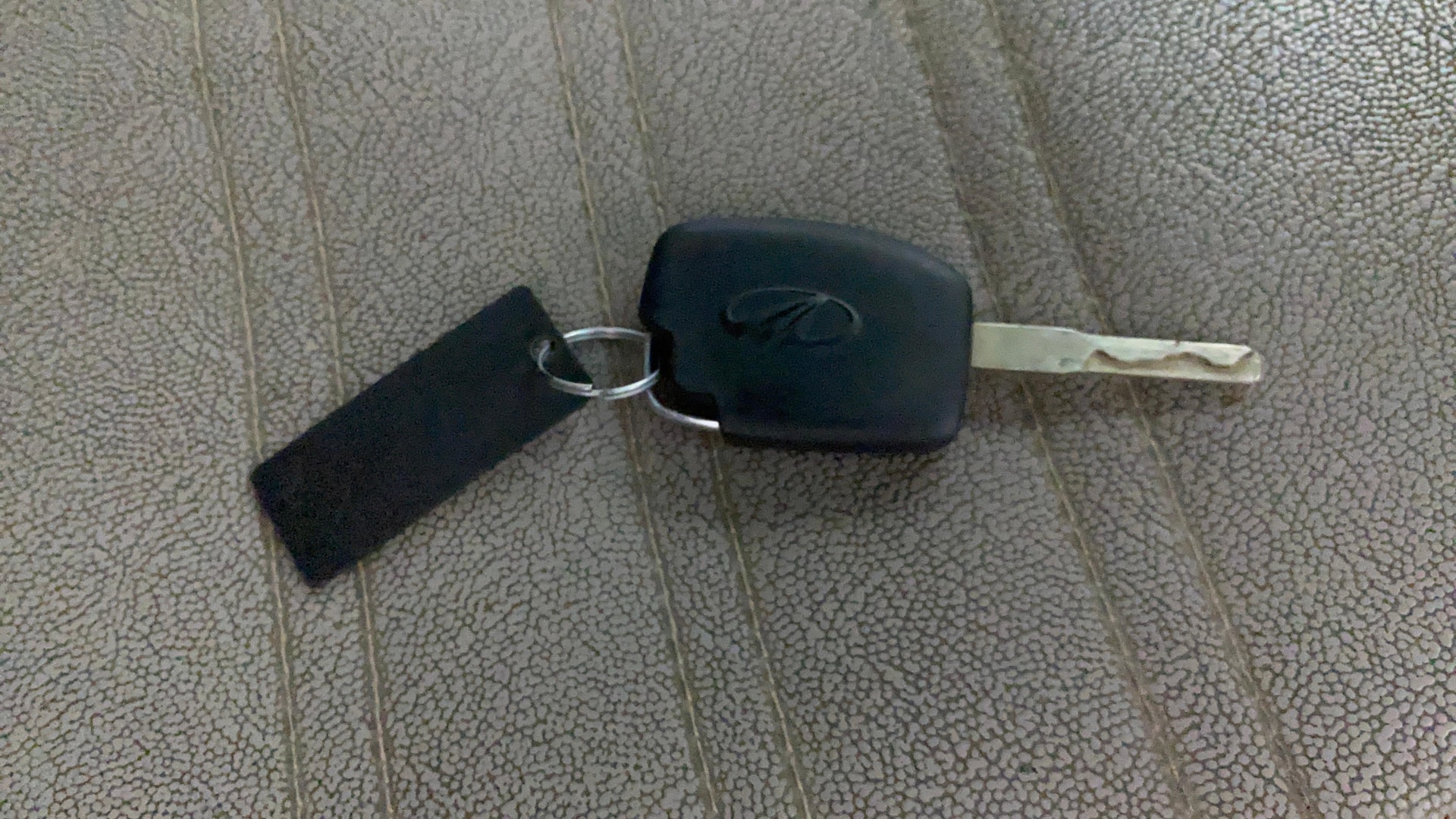 View 2014 Mahindra Quanto C4 Image 27 Used 2014 Mahindra Quanto C4 Image 27