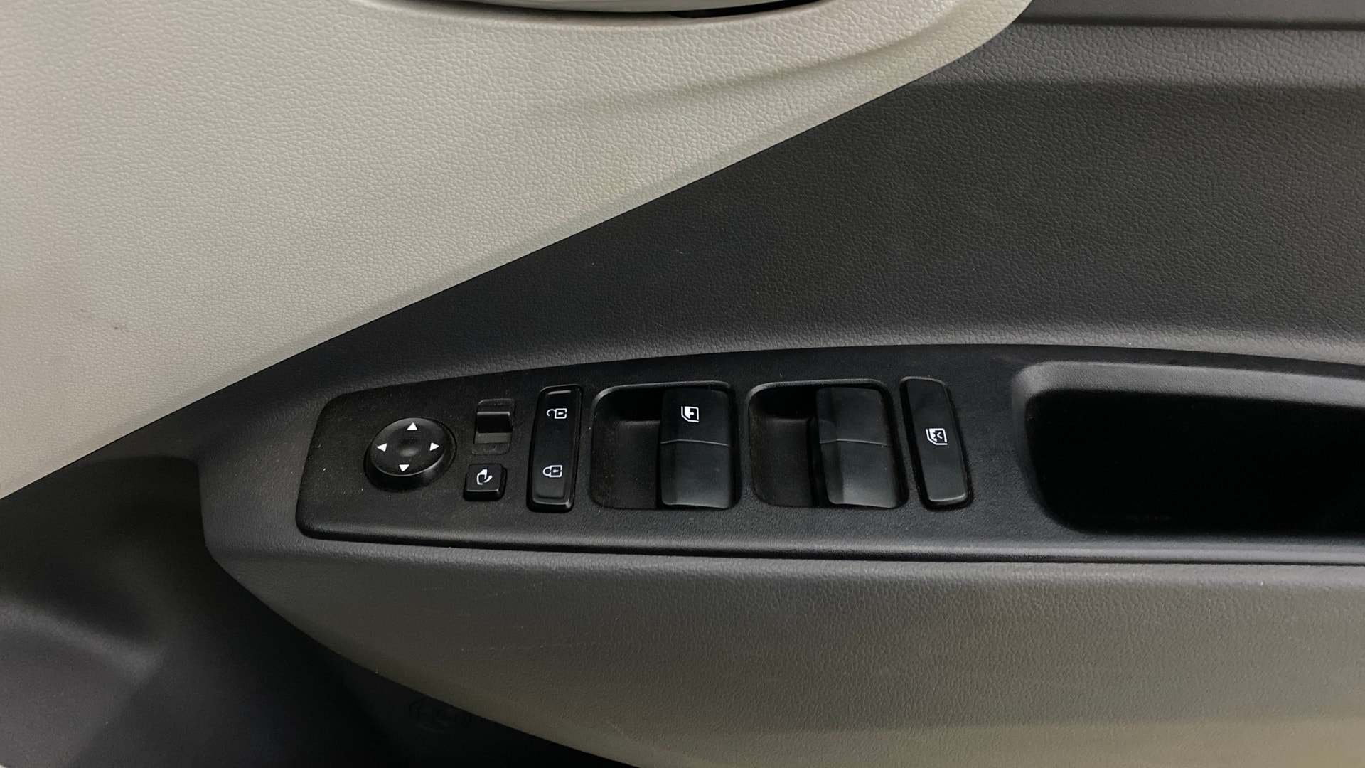 View 2025 Hyundai Grand i10 Nios Era Petrol BS IV Image 33 Used 2025 Hyundai Grand i10 Nios Era Petrol BS IV Image 33