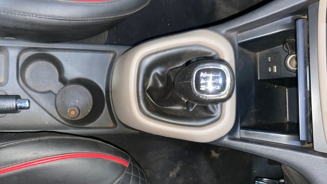 View Hyundai Xcent Image 39 Used Hyundai Xcent Image 39