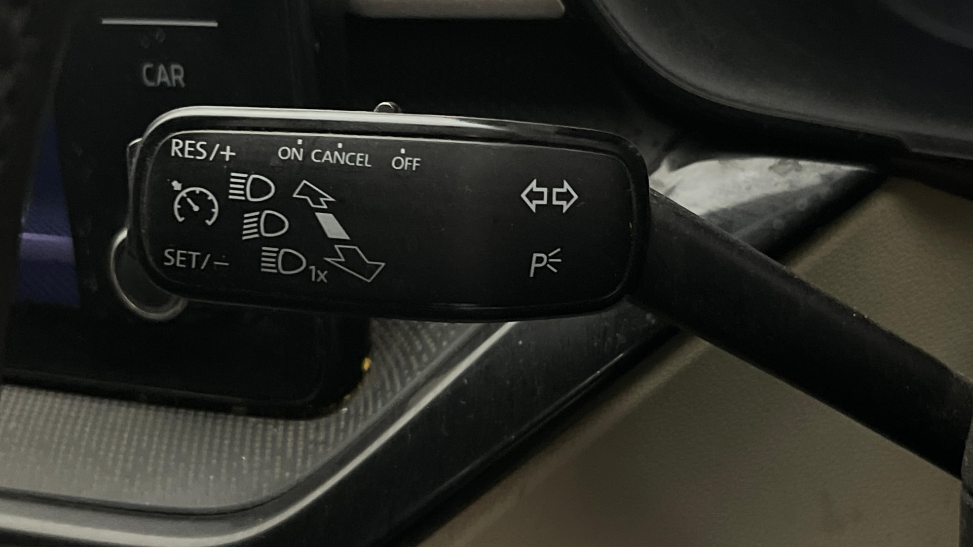 View 2023 Skoda Slavia Ambition 1.0 TSI AT Image 3 Used 2023 Skoda Slavia Ambition 1.0 TSI AT Image 3