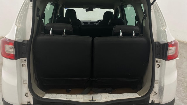 View Renault Triber Image 10 Used Renault Triber Image 10