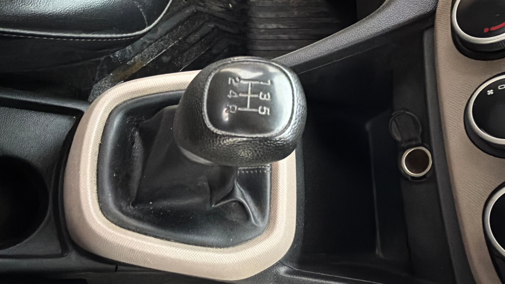 Used 2016 Hyundai Grand i10 Used 2016 Hyundai Grand i10