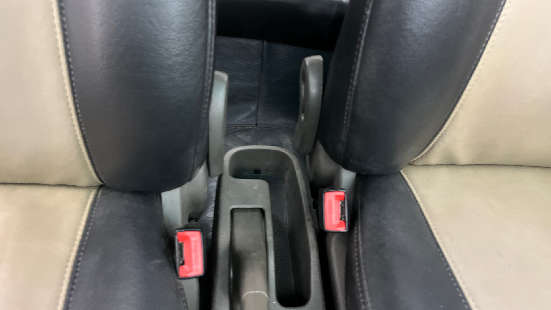 View 2014 Hyundai i10 1.1 Magna Image 18 Used 2014 Hyundai i10 1.1 Magna Image 18