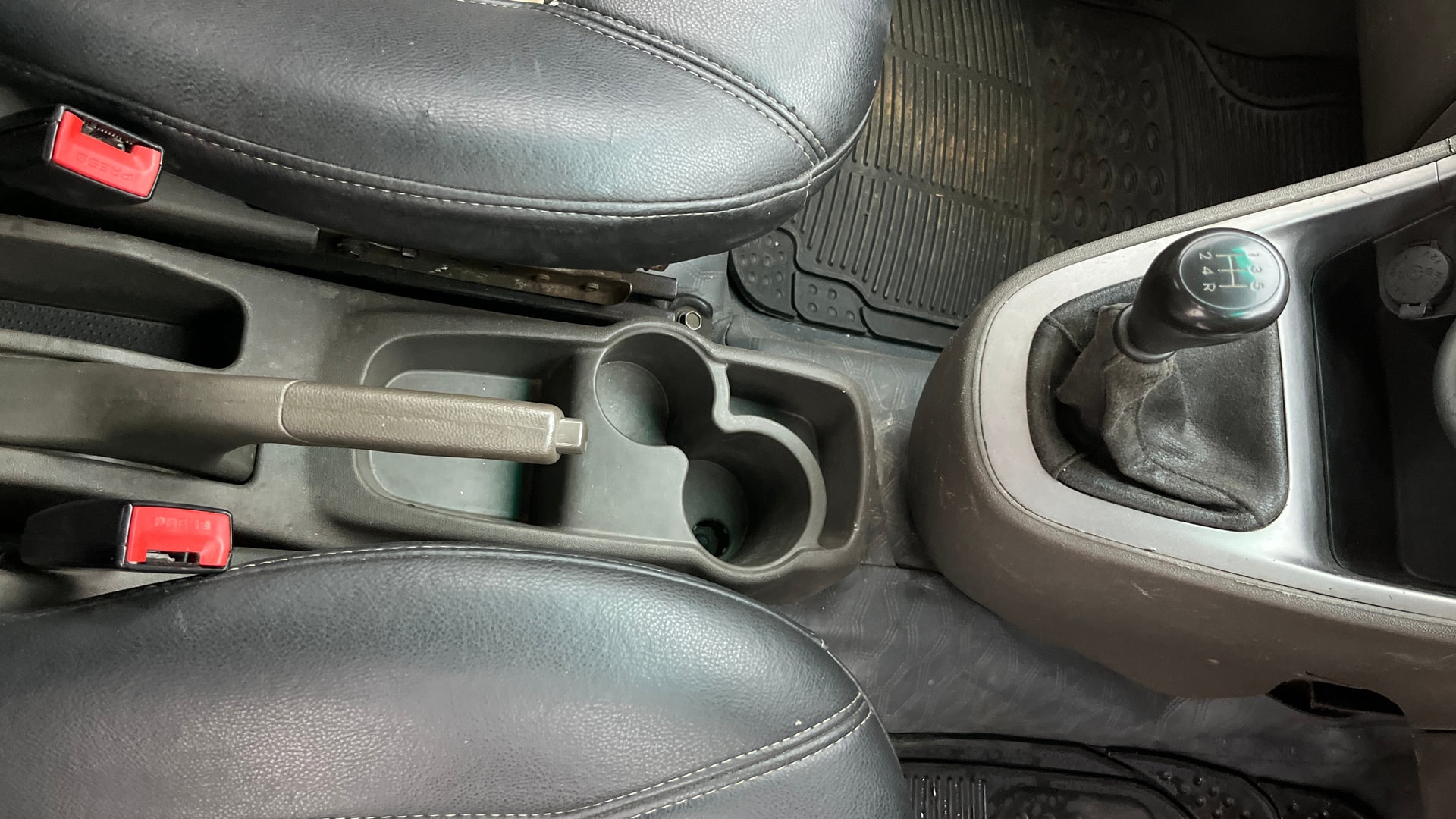 View 2014 Hyundai i10 1.1 Magna Image 38 Used 2014 Hyundai i10 1.1 Magna Image 38